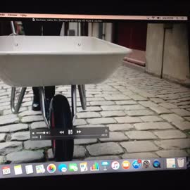 Vakta din skottkärra-Bauhaus