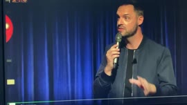 Standup show 